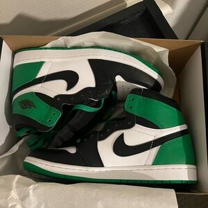 AIR JORDAN 1 - RETRO HIGH OG GS - BLACK/LUCKY GREEN-WHITE